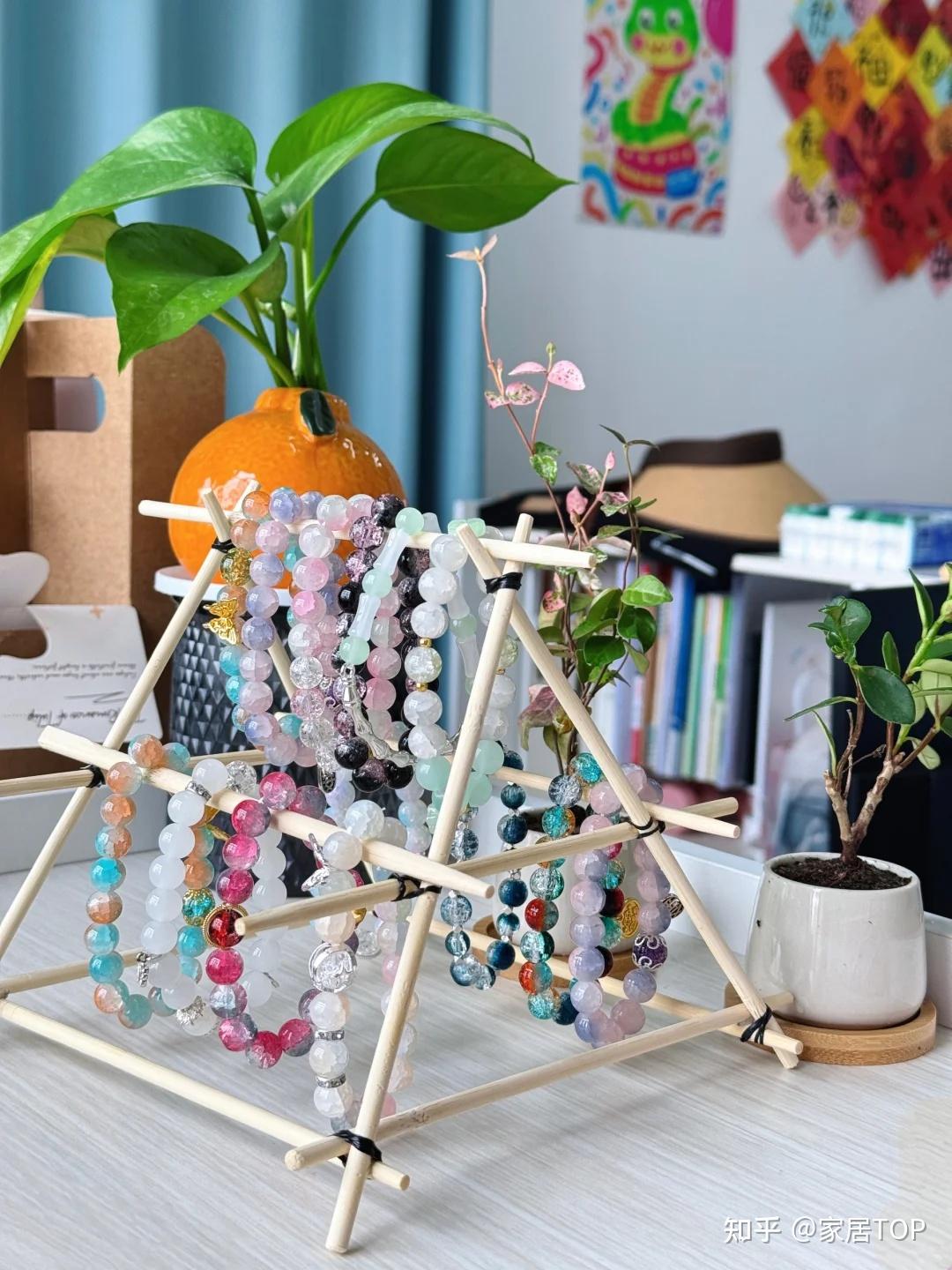 Người phụ nữ 59 tuổi n&agrave;y khiến t&ocirc;i sững sờ: Kh&ocirc;ng tốn một đồng m&agrave; nh&agrave; l&uacute;c n&agrave;o cũng gọn, chuẩn 