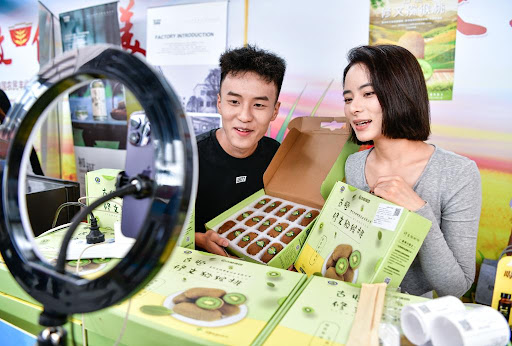 C&agrave;ng tiết kiệm c&agrave;ng tốn tiền: 8 h&agrave;nh vi tưởng đ&uacute;ng m&agrave; khiến h&agrave;ng triệu người rơi v&agrave;o bẫy chi ti&ecirc;u - Ảnh 5.