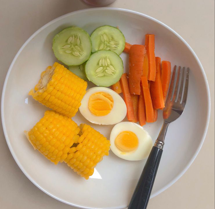 Nữ gi&aacute;o vi&ecirc;n tiểu học kh&oacute;c nấc khi ph&aacute;t hiện ung thư ruột: 