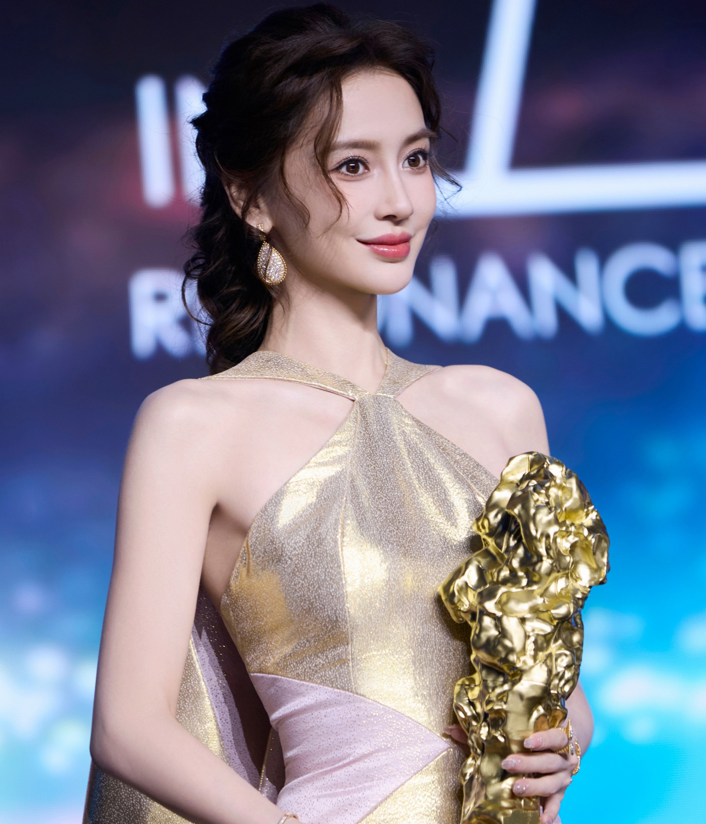 angelababy9-1766158903286-1766158904521937089319.jpg