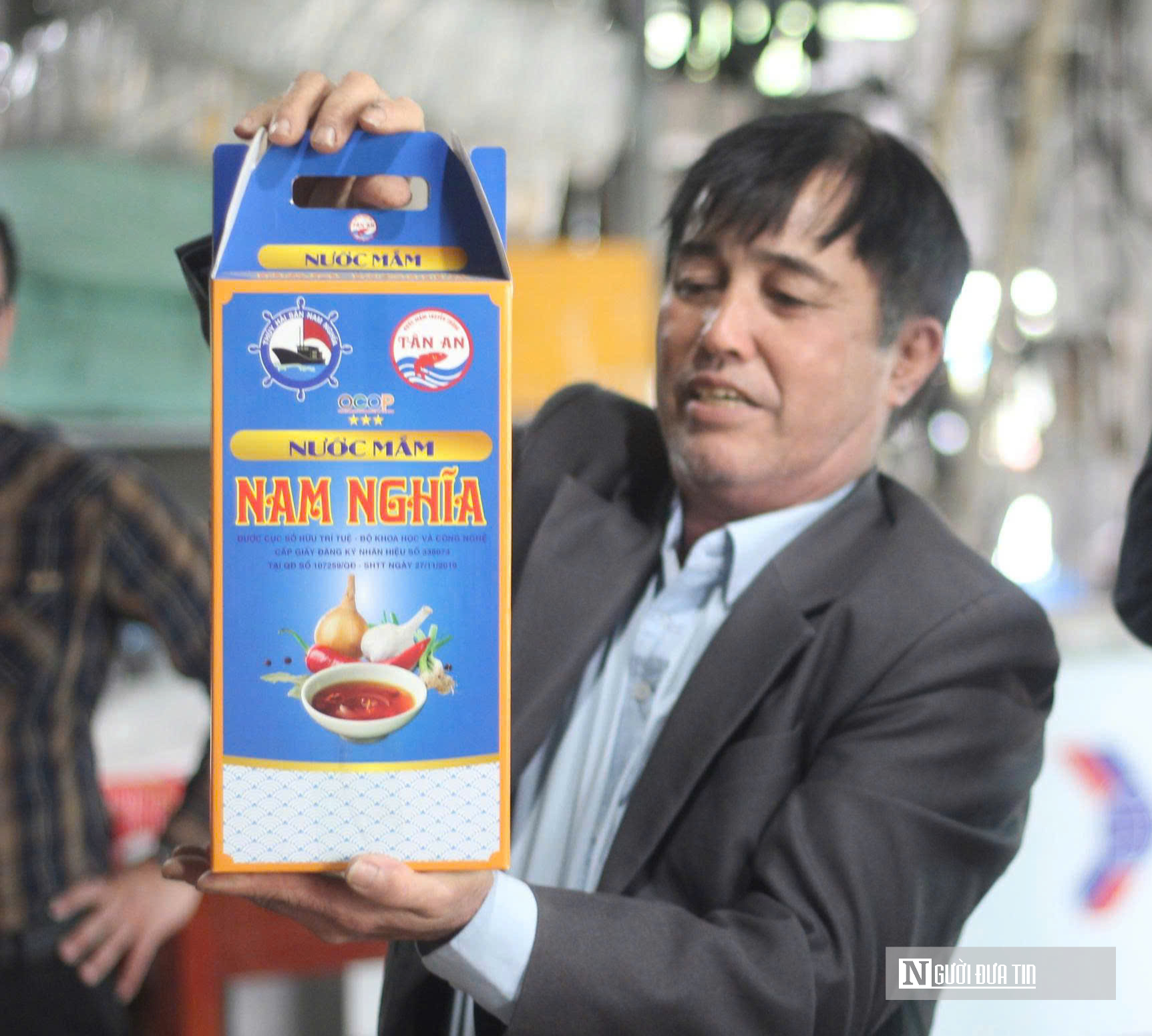 Người đ&agrave;n &ocirc;ng v&ugrave;ng biển đưa sự mặn m&ograve;i của mắm truyền thống đi xa, thu về h&agrave;ng tỷ đồng/năm- Ảnh 5.