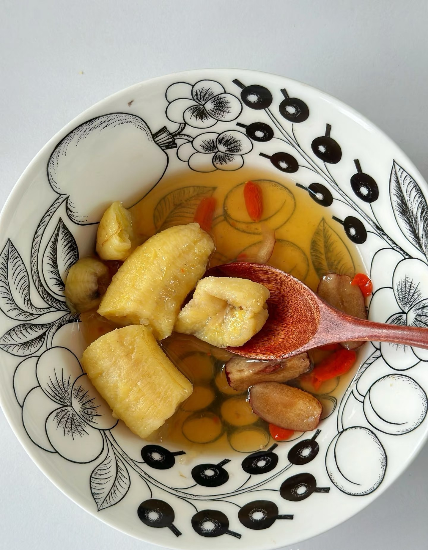 4 loại quả "càng hấp càng bổ", mẹ học ngay bí kíp của bác sĩ để cả nhà "bụng ấm, phổi êm" suốt mùa lạnh- Ảnh 9.