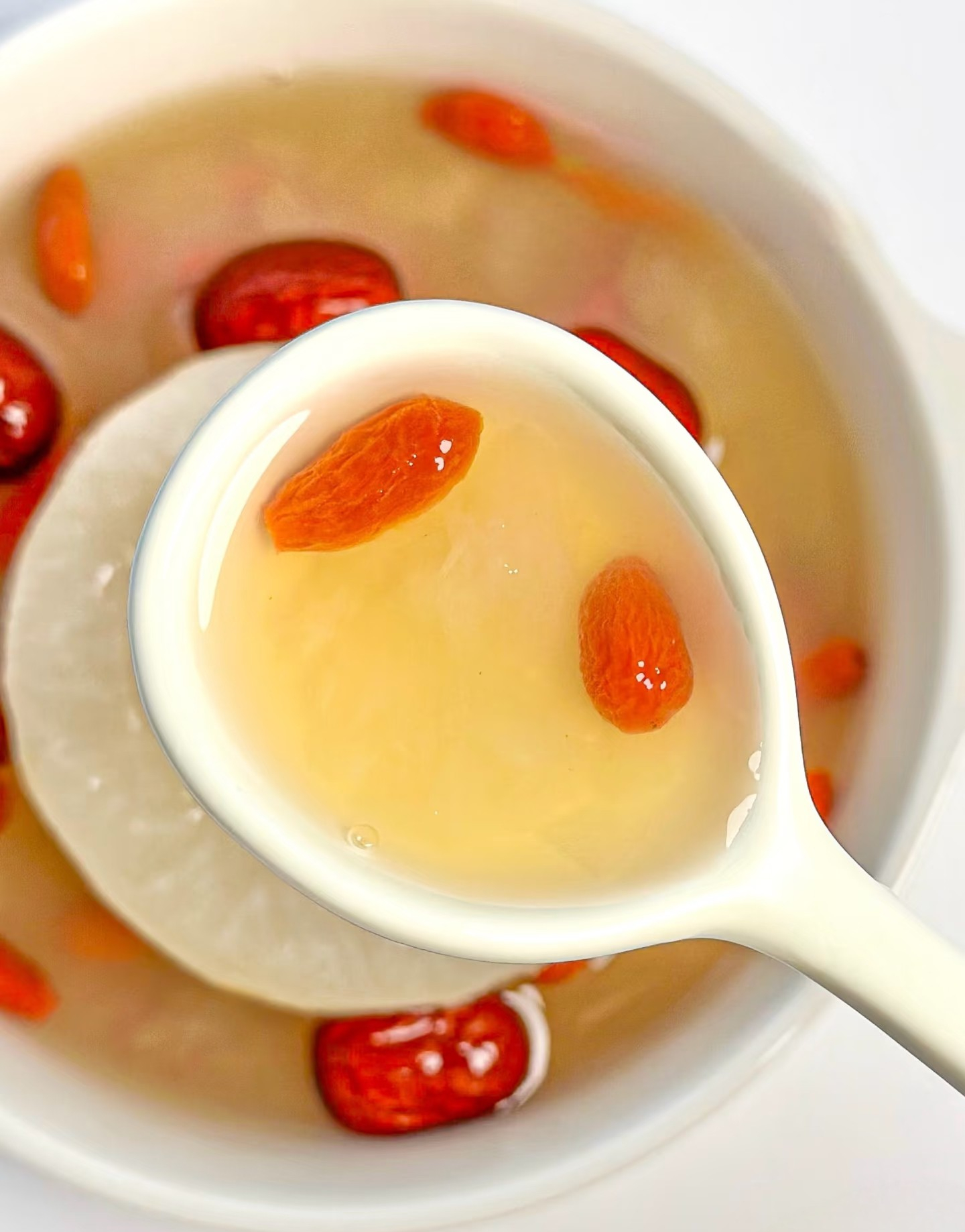 4 loại quả "càng hấp càng bổ", mẹ học ngay bí kíp của bác sĩ để cả nhà "bụng ấm, phổi êm" suốt mùa lạnh- Ảnh 5.