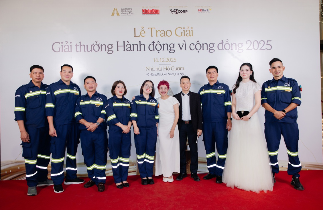 &ldquo;Giải thưởng H&agrave;nh động v&igrave; cộng đồng mở rộng để kh&ocirc;ng bỏ s&oacute;t những nh&acirc;n tố tuyệt vời lặng lẽ tận hiến cho x&atilde; hội&rdquo; - Ảnh 2.