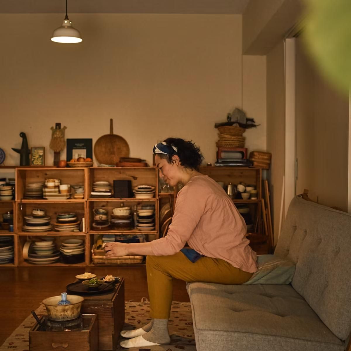 3 thói quen tưởng vô hại nhưng đang đốt tiền của phụ nữ trung niên - mỗi tháng bay mất 20% thu nhập - Ảnh 2.