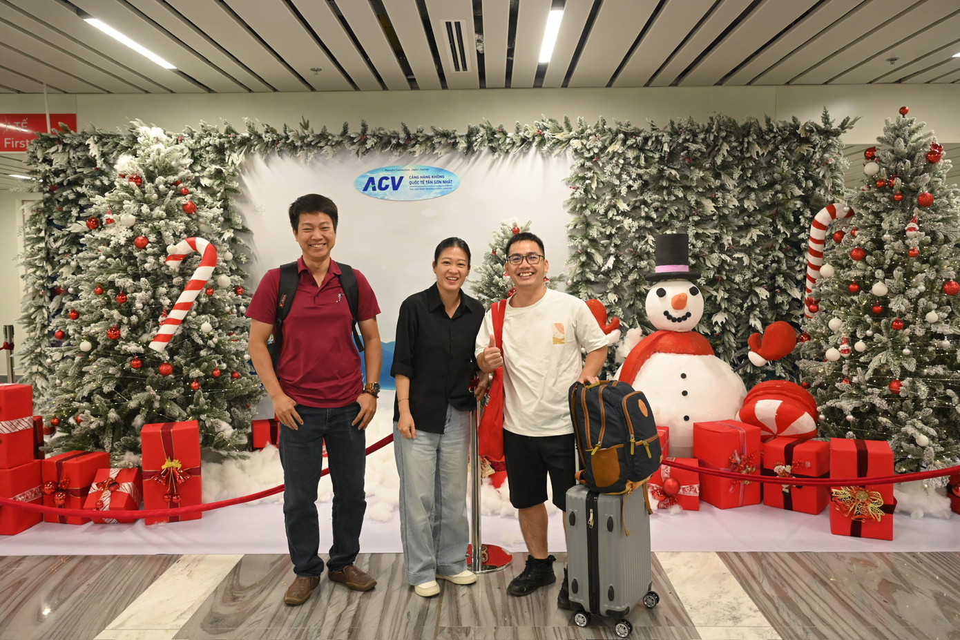 Điểm check - in Gi&aacute;ng sinh tuyệt đẹp tại nh&agrave; ga T3 Cảng H&agrave;ng kh&ocirc;ng T&acirc;n Sơn nhất - Ảnh 10.