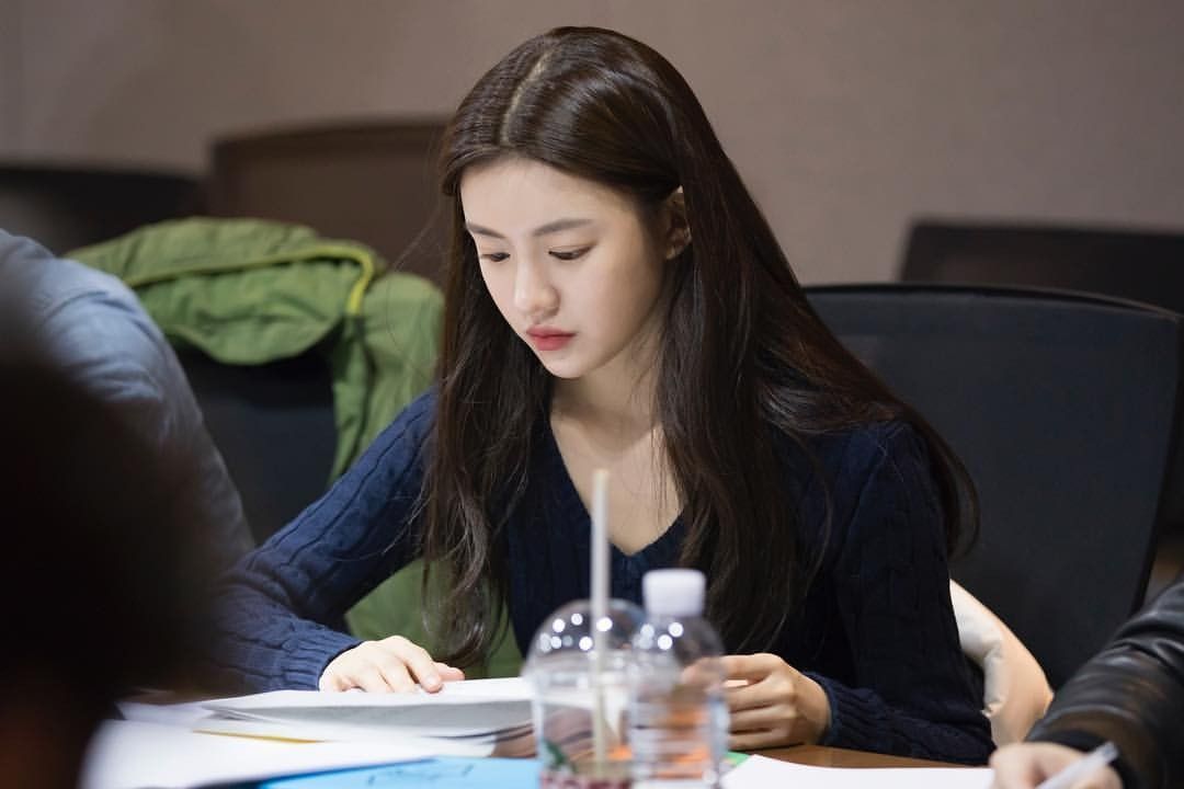 12 con gi&aacute;p n&ecirc;n học ng&ocirc;n ngữ g&igrave; trong năm 2026?- Ảnh 1.