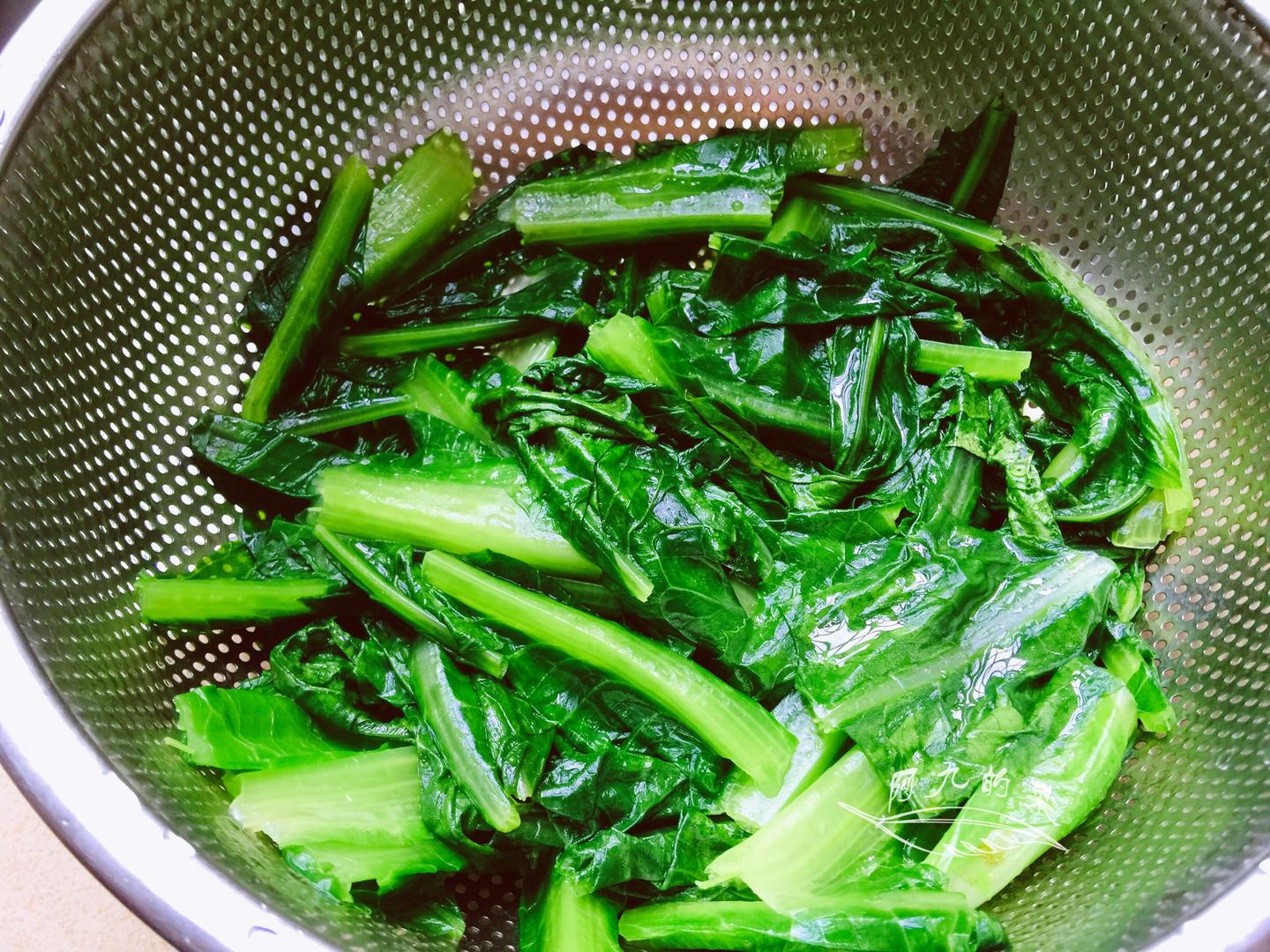 Bữa cơm mùa đông cứ nấu 3 món siêu nhanh này cả nhà ai cũng khen lại chứa axit folic gấp 8 lần táo - Ảnh 2. Bữa cơm mùa đông cứ nấu 3 món siêu nhanh này cả nhà ai cũng khen lại chứa axit folic gấp 8 lần táo - Ảnh 2.