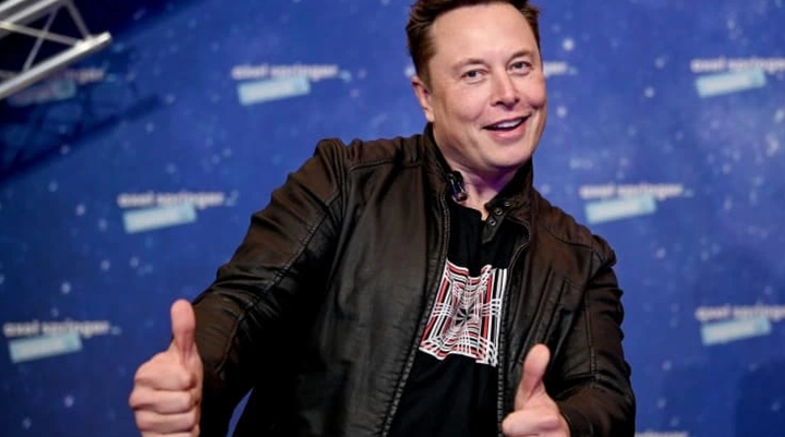 Elon Musk trở th&agrave;nh người đầu ti&ecirc;n sở hữu t&agrave;i sản tr&ecirc;n 700 tỷ USD - Ảnh 1.