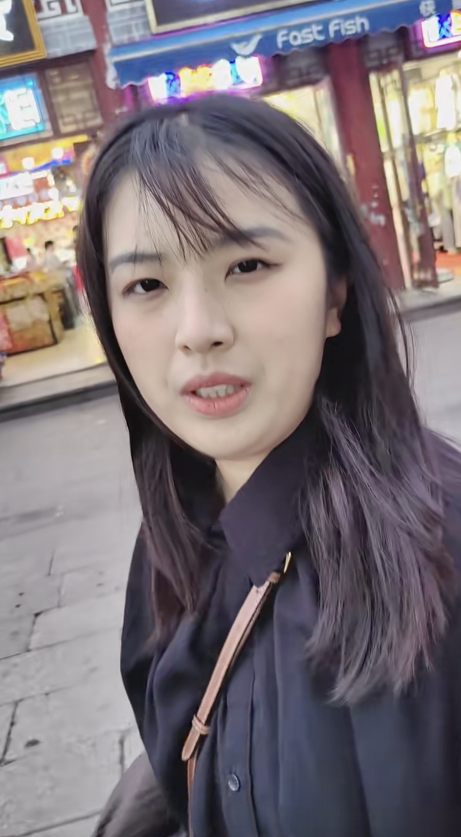 Giảm 20kg sau khi bị người nổi tiếng ch&ecirc; b&eacute;o xấu, c&ocirc; g&aacute;i giờ được v&iacute; với đại mỹ nh&acirc;n Hong Kong- Ảnh 4.