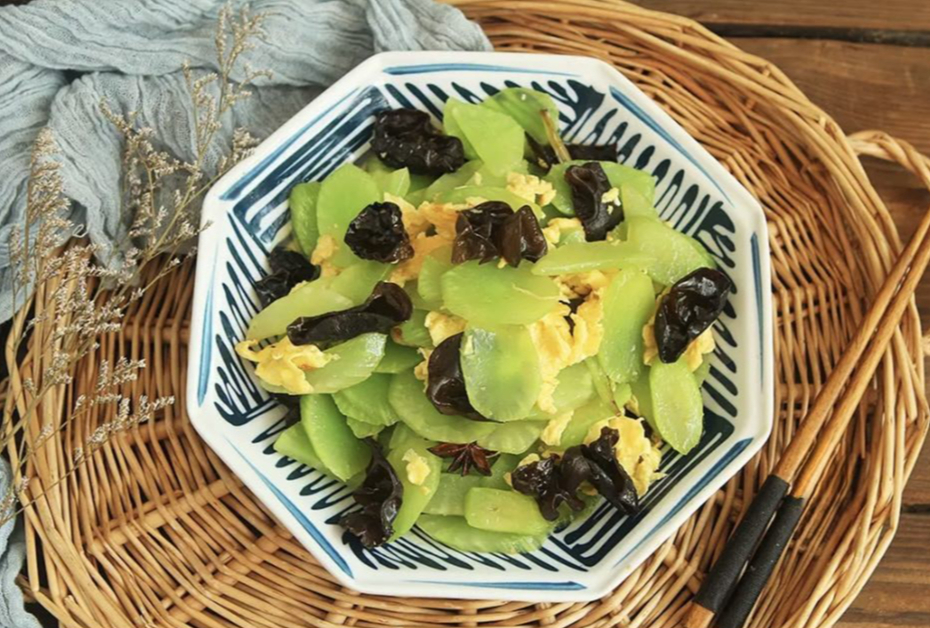 Bữa cơm gia đ&igrave;nh ấm &aacute;p với 3 m&oacute;n ăn ngon dễ l&agrave;m cho m&ugrave;a đ&ocirc;ng - Ảnh 13.