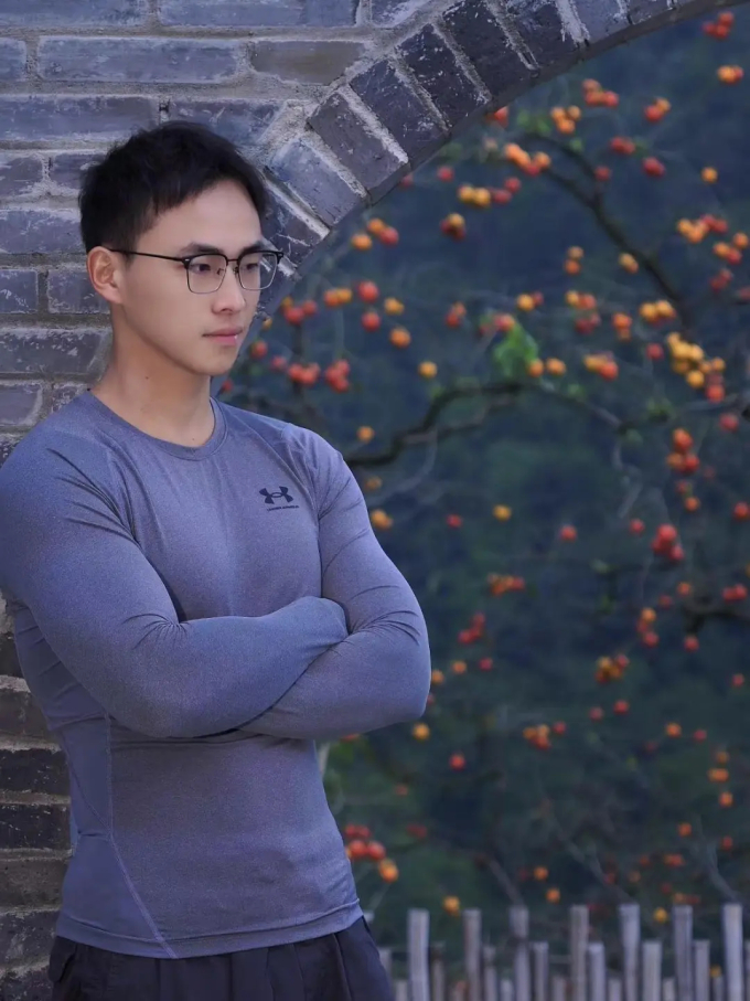 B&iacute; thư th&ocirc;n đẹp trai quảng b&aacute; n&ocirc;ng sản: 20 triệu người xem video hấp dẫn - Ảnh 2.