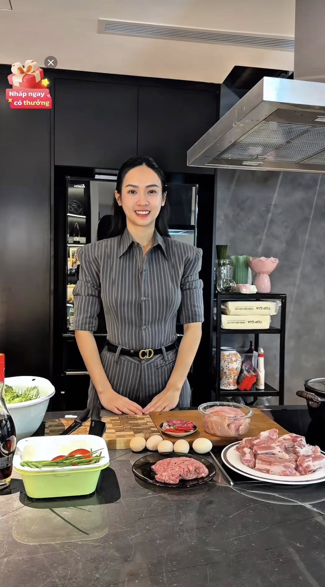 Chưa ai qua được Phương Oanh khoản n&agrave;y?- Ảnh 10.