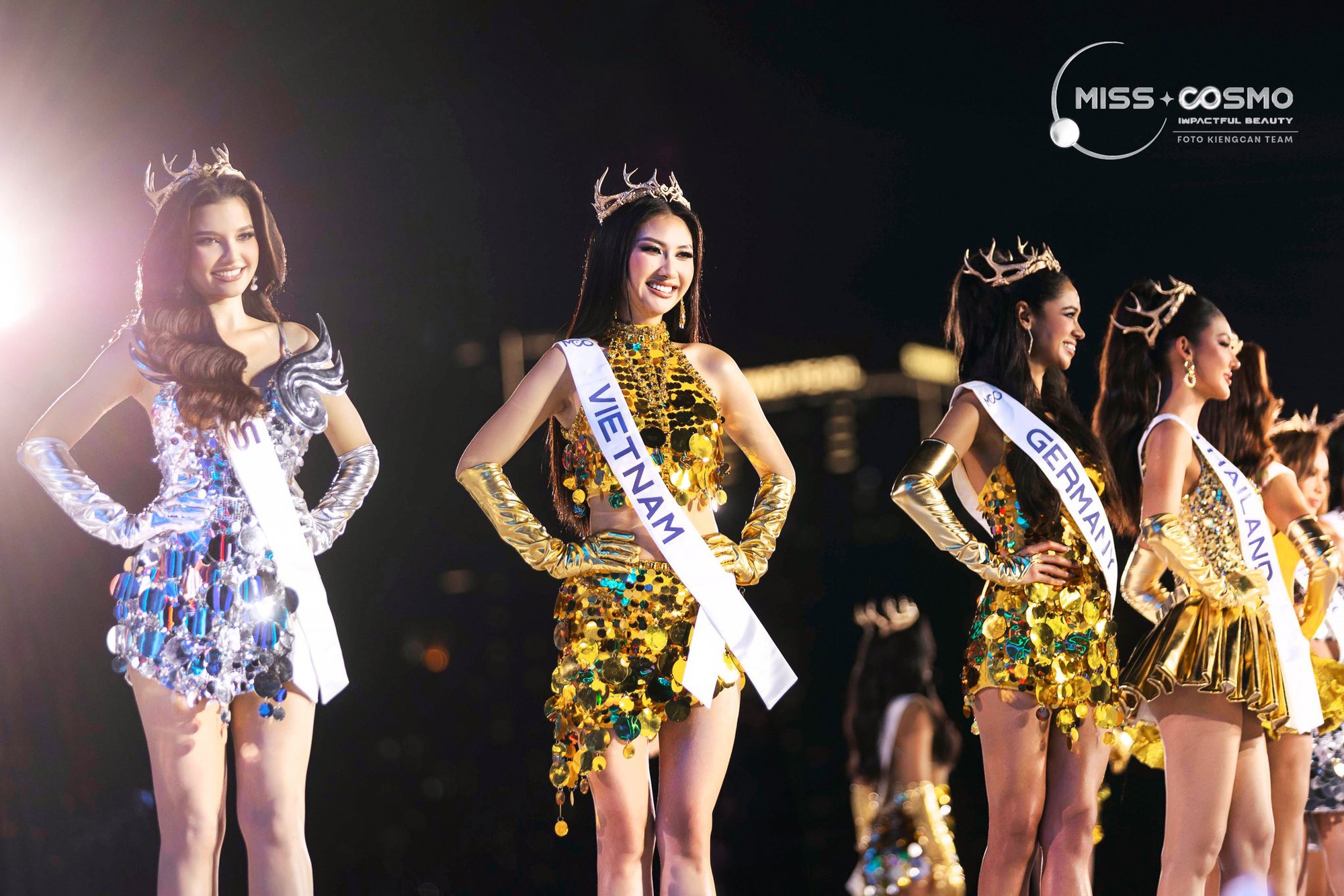 Miss Cosmo đ&aacute;p trả căng sau Chung kết - Ảnh 2.