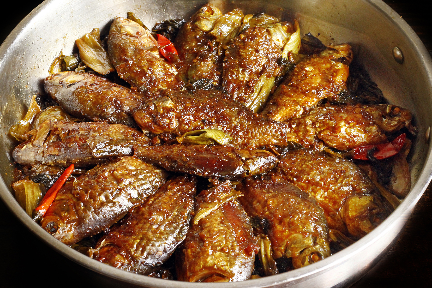 C&aacute; diếc quen mặt ở chợ Việt, gi&aacute; rẻ ai cũng mua được: Ăn đ&uacute;ng c&aacute;ch sẽ rất c&oacute; lợi cho 3 nh&oacute;m người n&agrave;y- Ảnh 2.