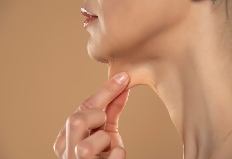 Kh&ocirc;ng phải đường hay căng thẳng, ch&iacute;nh th&oacute;i quen h&agrave;ng ng&agrave;y n&agrave;y đang khiến bạn gi&agrave; đi- Ảnh 3.