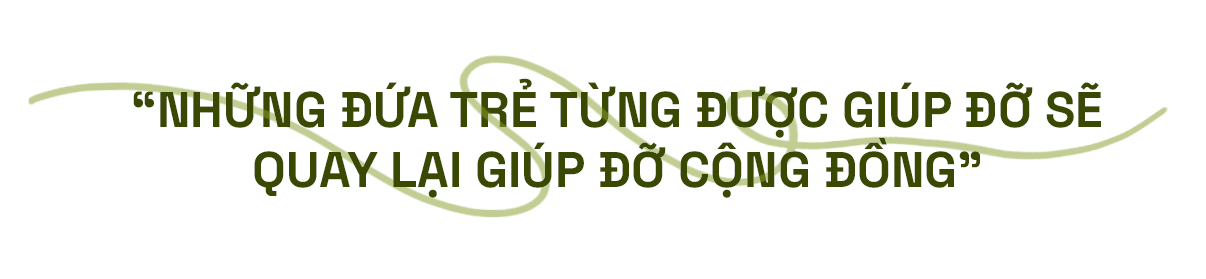 Nữ gi&aacute;m đốc mang 60 triệu đến H&ograve;a B&igrave;nh: H&agrave;nh tr&igrave;nh 20 năm thay đổi cuộc sống trẻ em - Ảnh 7.