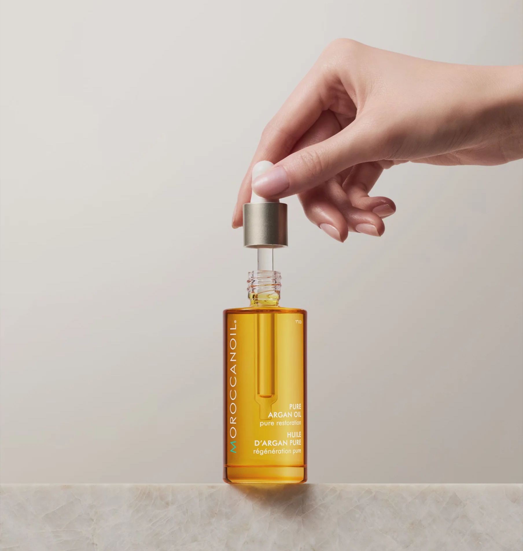 Mẹ t&ocirc;i đ&atilde; 20 năm dưỡng da bằng dầu, kết quả hiện tại khiến ai cũng bất ngờ - Ảnh 6.