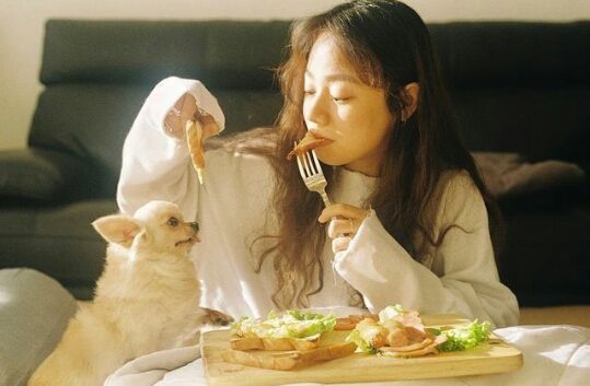 Chỉ cần l&agrave;m 1 trong 4 c&aacute;ch n&agrave;y, h&ocirc;i miệng cỡ n&agrave;o cũng bị &ldquo;vạch mặt&rdquo;, kh&ocirc;ng sợ mất điểm trước người kh&aacute;c - Ảnh 2.