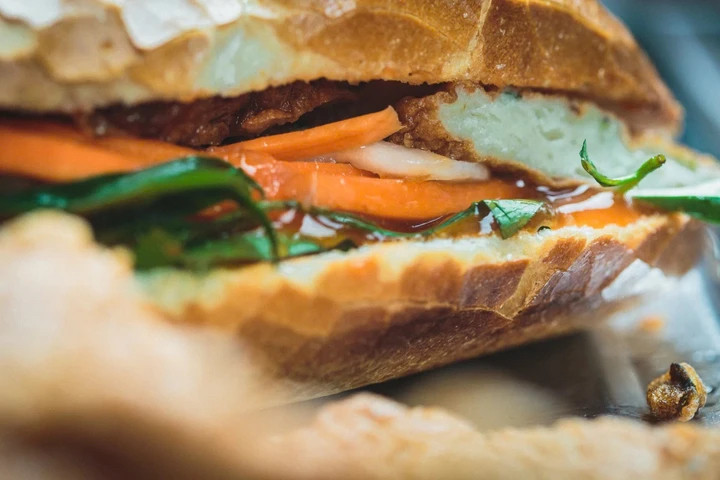 banh-mi-b-13432789-1766478260020-17664782602451783984470.jpg