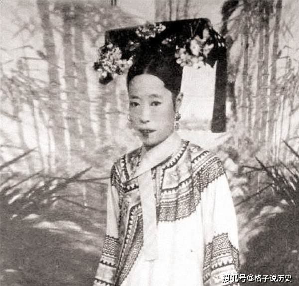 Ho&agrave;ng hậu ở ng&ocirc;i l&acirc;u nhất nh&agrave; Thanh: Kh&ocirc;ng một đ&ecirc;m thị tẩm trong 20 năm, được lịch sử gọi l&agrave; 