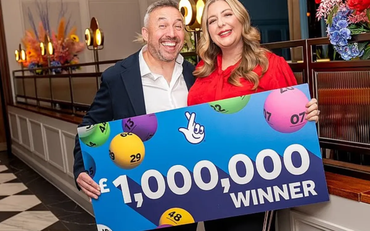 Cặp vợ chồng Wales tr&uacute;ng số độc đắc lần hai với 35 tỷ đồng - Ảnh 2.