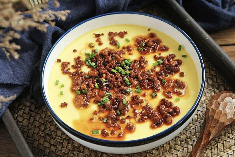 Thịt băm nấu với c&aacute;c nguy&ecirc;n liệu n&agrave;y thật ngon, chỉ ri&ecirc;ng m&oacute;n đầu ti&ecirc;n th&ocirc;i đ&atilde; khiến ai cũng phải chảy nước miếng!  - Ảnh 3.