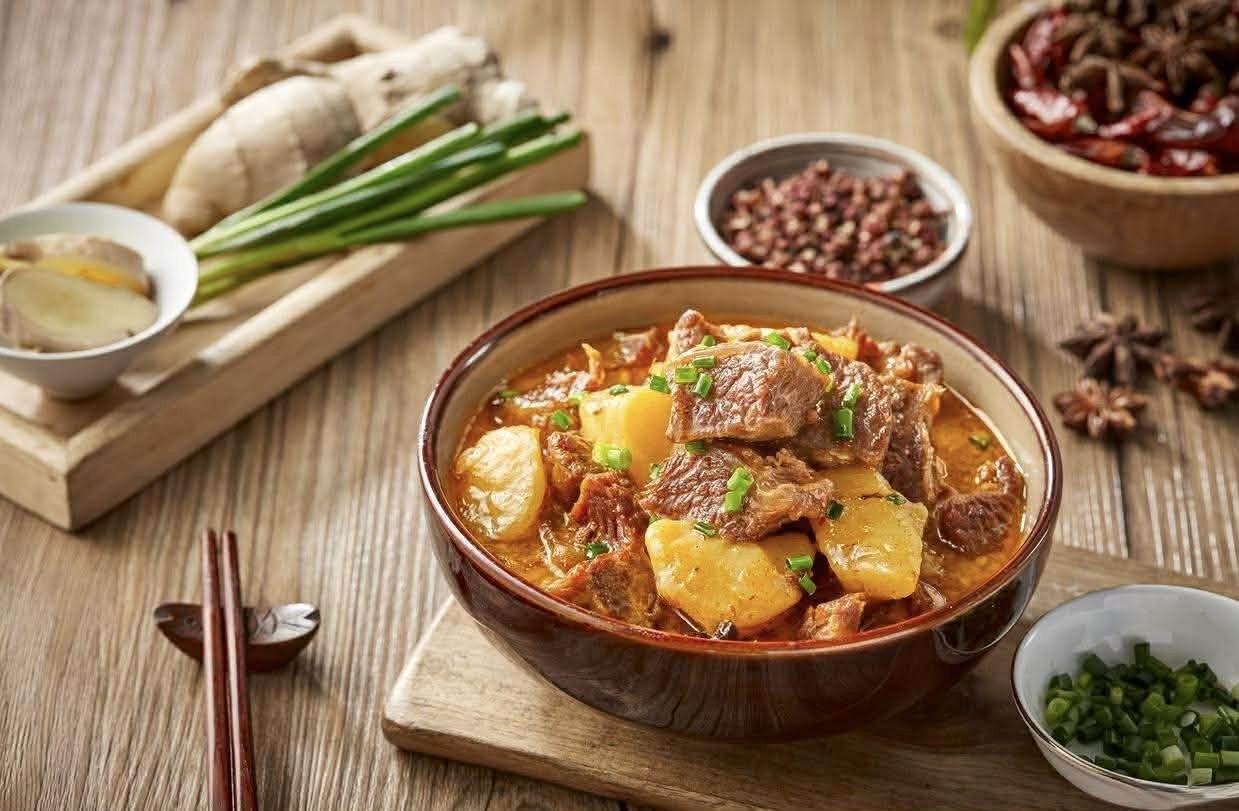 Bữa cơm mùa đông, khuyên bạn nên ăn 4 món 