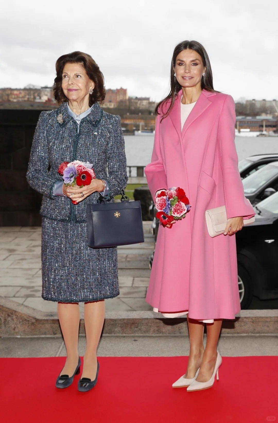 Vương hậu Letizia v&agrave; phong c&aacute;ch thời trang rực rỡ cho m&ugrave;a đ&ocirc;ng ấm &aacute;p - Ảnh 3.