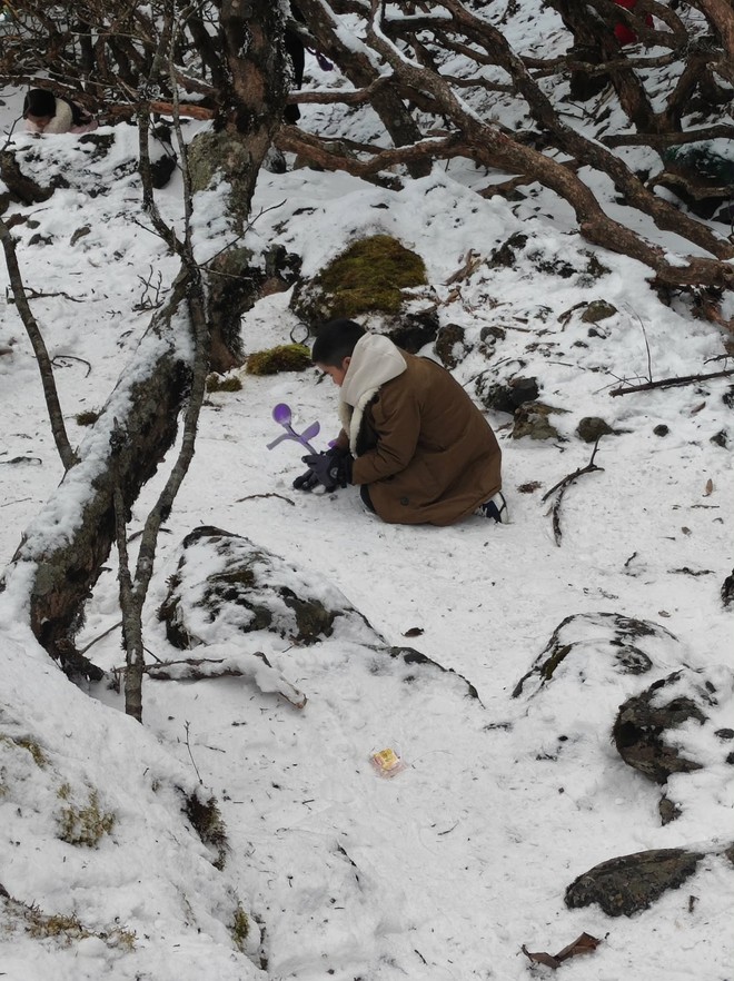Kh&aacute;ch Việt chia sẻ trải nghiệm ngắm tuyết tr&ecirc;n Kiệu Tử Sơn Trung Quốc kh&ocirc;ng thể qu&ecirc;n - Ảnh 2.