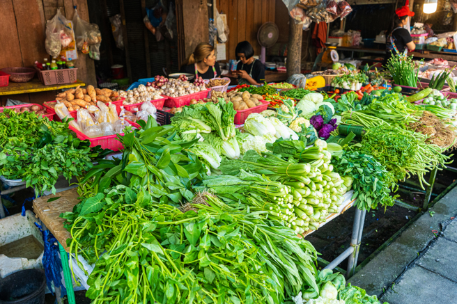 Nhờ học mẹ c&aacute;ch xem đồ chợ h&ocirc;m nay rẻ hay đắt, t&ocirc;i mới biết m&igrave;nh mất tiền oan nhiều thế n&agrave;o - Ảnh 3.