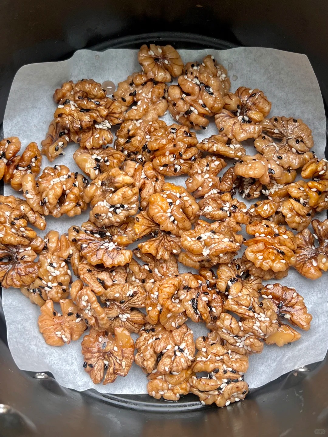 Tự làm óc chó hổ phách giòn tan không cần chiên cho cả nhà cùng mê - Ảnh 9. Tự làm óc chó hổ phách giòn tan không cần chiên cho cả nhà cùng mê - Ảnh 9.