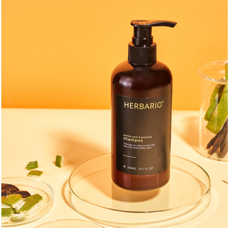 T&ocirc;i to&agrave;n d&ugrave;ng đồ chăm t&oacute;c 