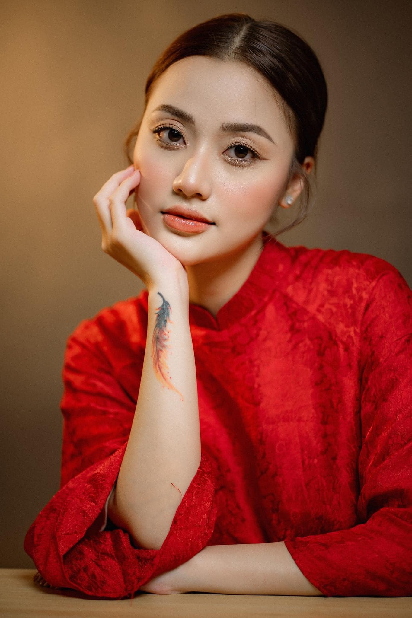 Đ&aacute;m cưới ch&aacute;u nội Chế Linh: C&ocirc; d&acirc;u xinh đẹp , ch&uacute; rể g&acirc;y bất ngờ lớn - Ảnh 9.