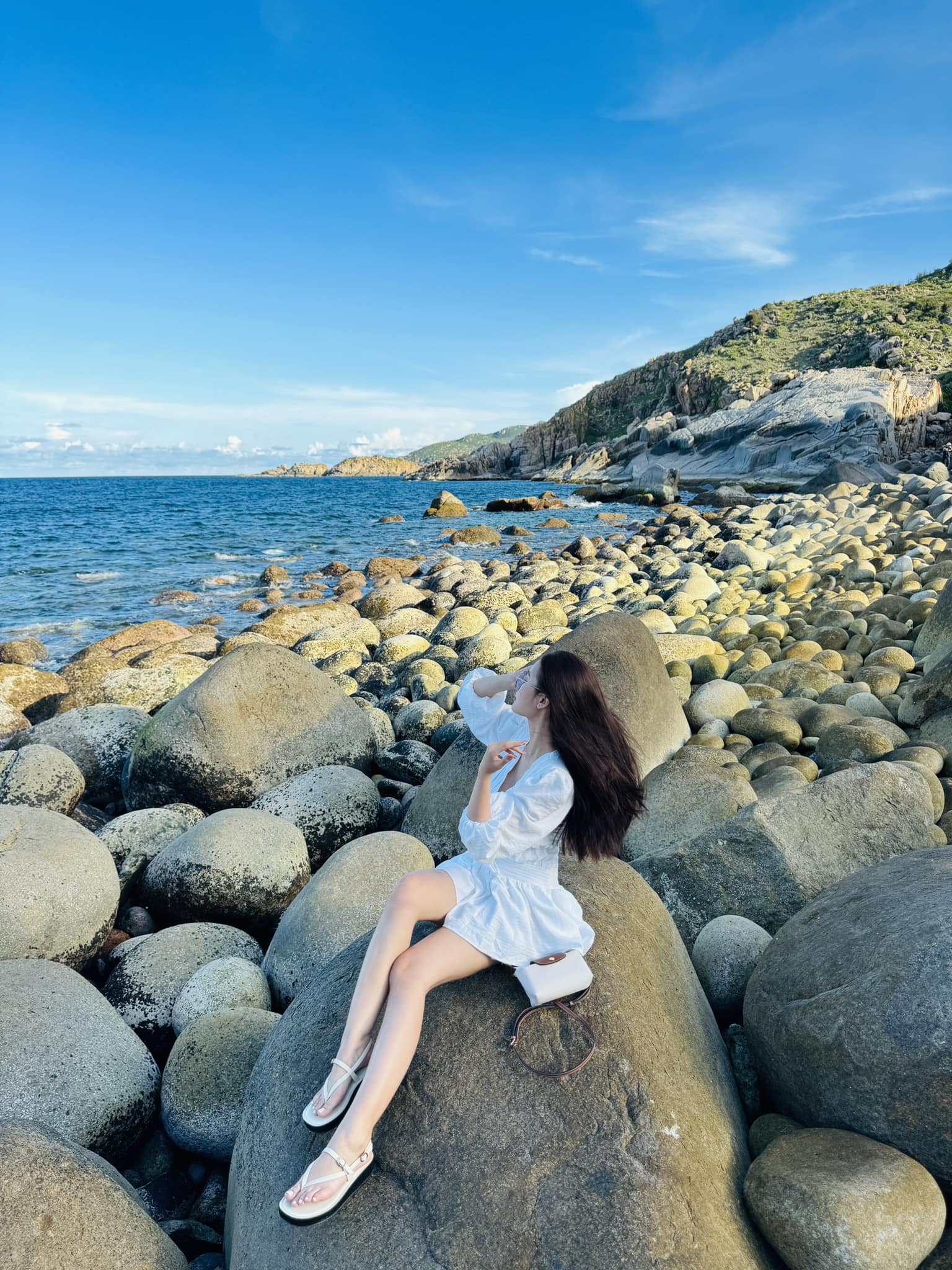 Đ&aacute;m cưới ch&aacute;u nội Chế Linh: C&ocirc; d&acirc;u xinh đẹp , ch&uacute; rể g&acirc;y bất ngờ lớn - Ảnh 16.