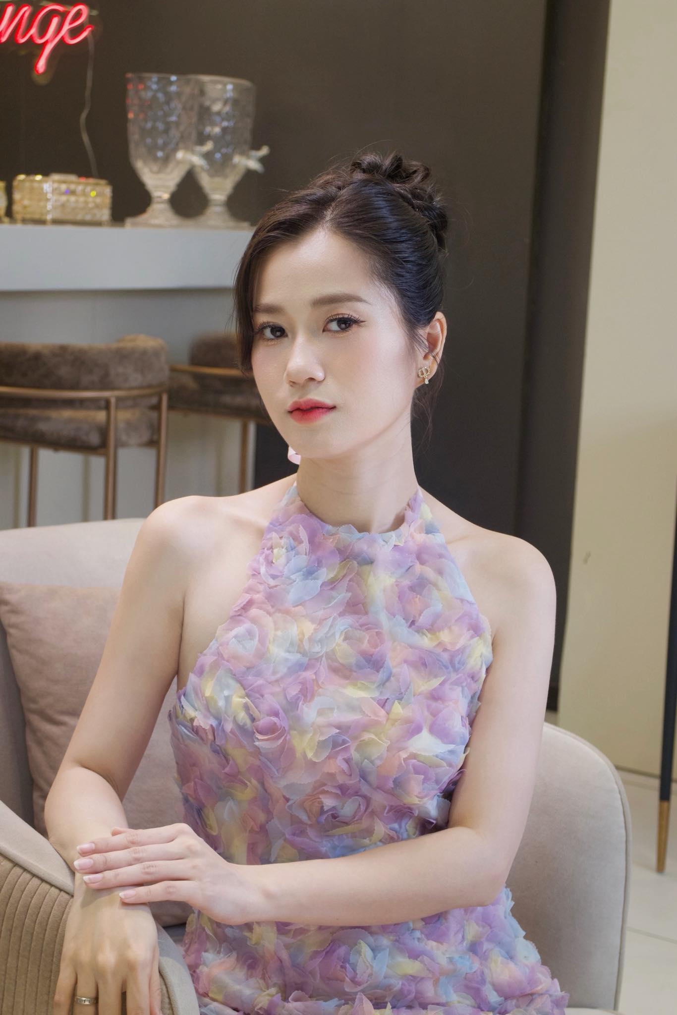 L&acirc;m Vỹ Dạ giảm 14kg chỉ sau 4 th&aacute;ng, thu gọn 15cm v&ograve;ng eo chỉ nhờ 1 c&acirc;u n&oacute;i của Trường Giang, CĐM rần rần v&agrave;o 