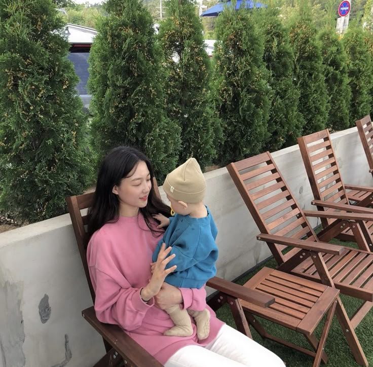 Thứ y&ecirc;u thương độc hại của bố mẹ nhưng lại được gắn cho c&aacute;i m&aacute;c v&igrave; con- Ảnh 1.