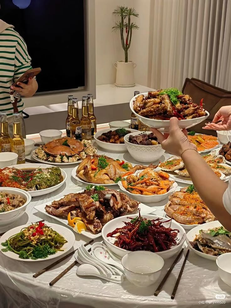 C&aacute;ch ăn uống n&agrave;y khiến gia đ&igrave;nh dễ mệt mỏi, tiền bạc kh&oacute; tụ!- Ảnh 1.