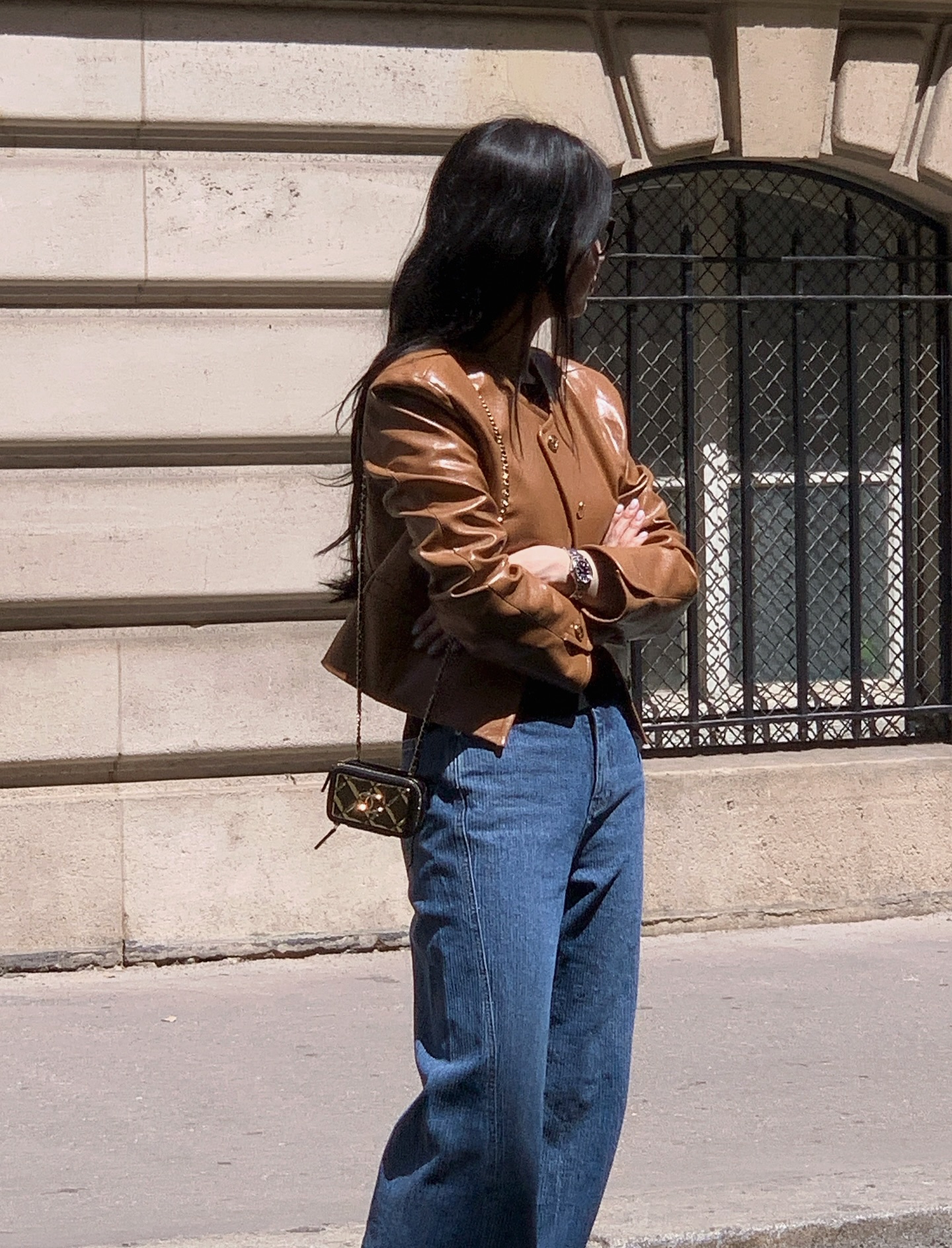 5 Combo áo và quần dài sành điệu cho nàng phối đồ không váy - Ảnh 3. 5 Combo áo và quần dài sành điệu cho nàng phối đồ không váy - Ảnh 3.