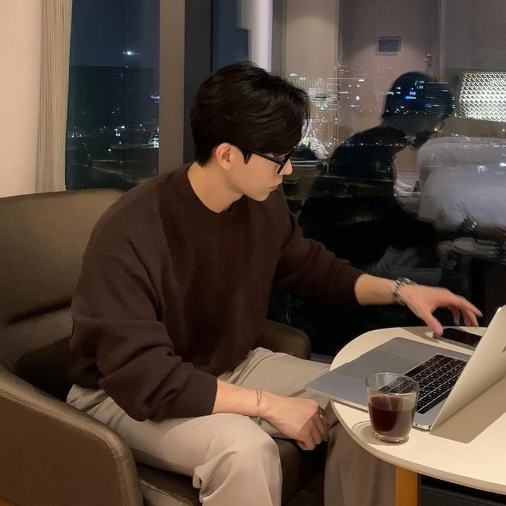 Mua v&agrave;ng ở tuổi 33, t&ocirc;i ph&aacute;t hiện sự thật phũ ph&agrave;ng- Ảnh 2.