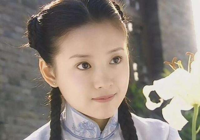 Đổng Khiết v&agrave; C&acirc;u chuyện học ph&iacute; 3 , 7 tỷ đồng cho con trai: Hậu trường g&acirc;y tranh c&atilde;i - Ảnh 3.