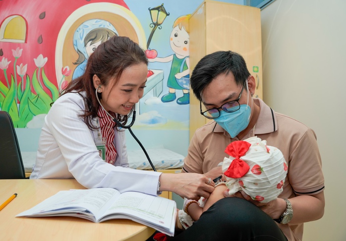 Trời lạnh, b&aacute;c sĩ cảnh b&aacute;o một loại virus ph&aacute;t t&aacute;n nhanh - Ảnh 1.