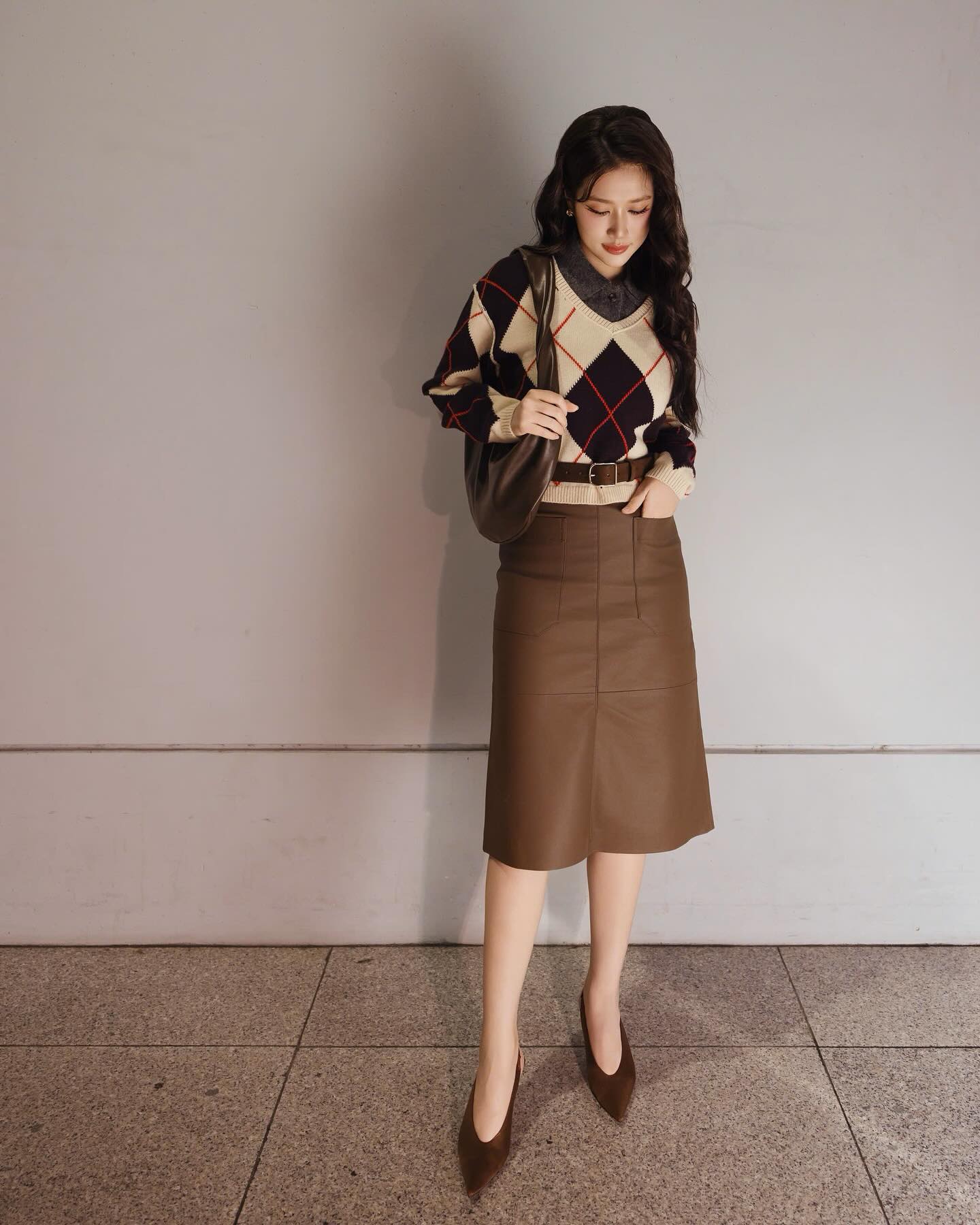 Phong cách đối lập của Kỳ Duyên và Thiên Ân: Nét đẹp cá tính và nữ tính - Ảnh 10. Phong cách đối lập của Kỳ Duyên và Thiên Ân: Nét đẹp cá tính và nữ tính - Ảnh 10.