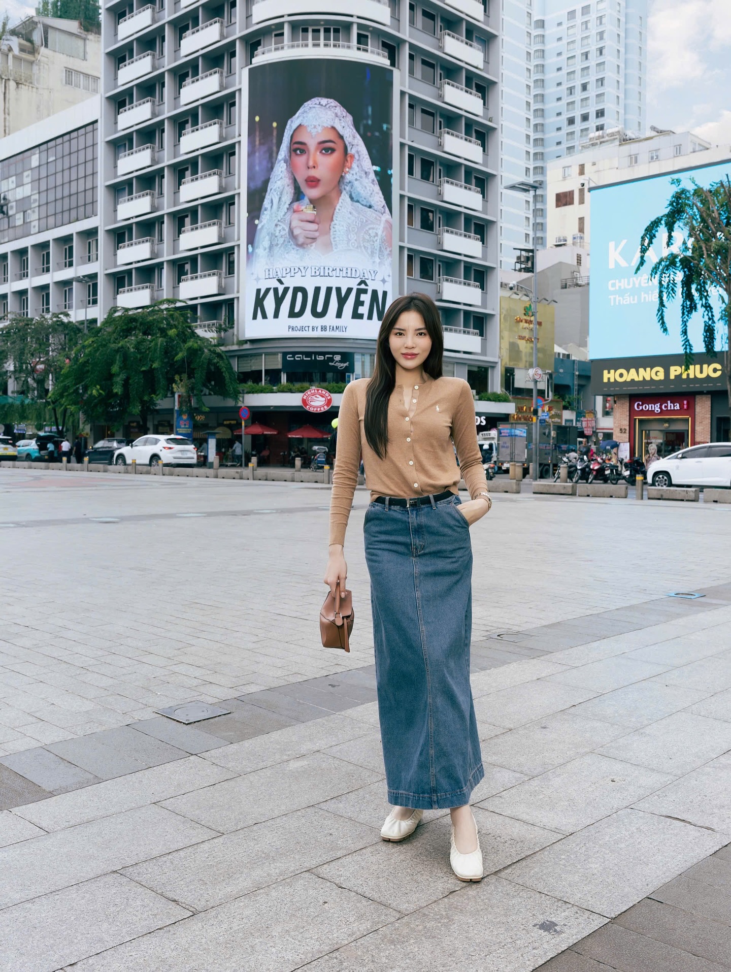 Phong cách đối lập của Kỳ Duyên và Thiên Ân: Nét đẹp cá tính và nữ tính - Ảnh 4. Phong cách đối lập của Kỳ Duyên và Thiên Ân: Nét đẹp cá tính và nữ tính - Ảnh 4.