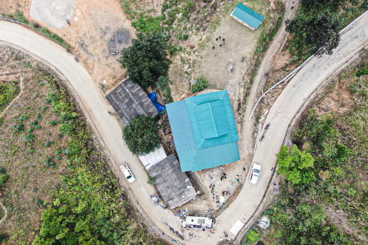 Đề xuất x&acirc;y dựng c&ocirc;ng tr&igrave;nh tưởng niệm đo&agrave;n thiện nguyện tử nạn ở L&agrave;o Cai - Ảnh 2.