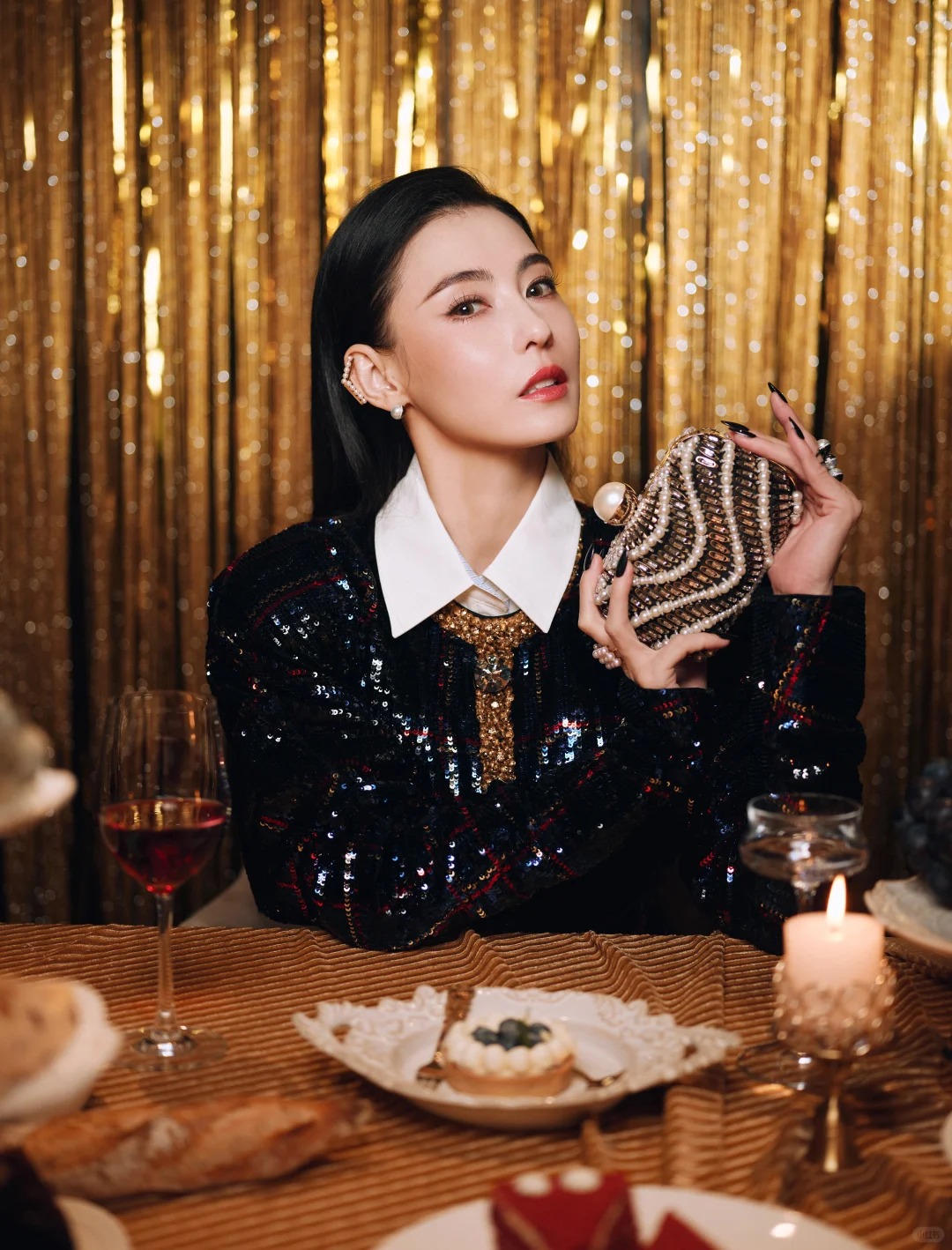 Soi n&eacute;t tướng ph&uacute; q&uacute;y của Trương B&aacute; Chi gi&uacute;p c&ocirc; giữ vững địa vị trong showbiz - Ảnh 11.