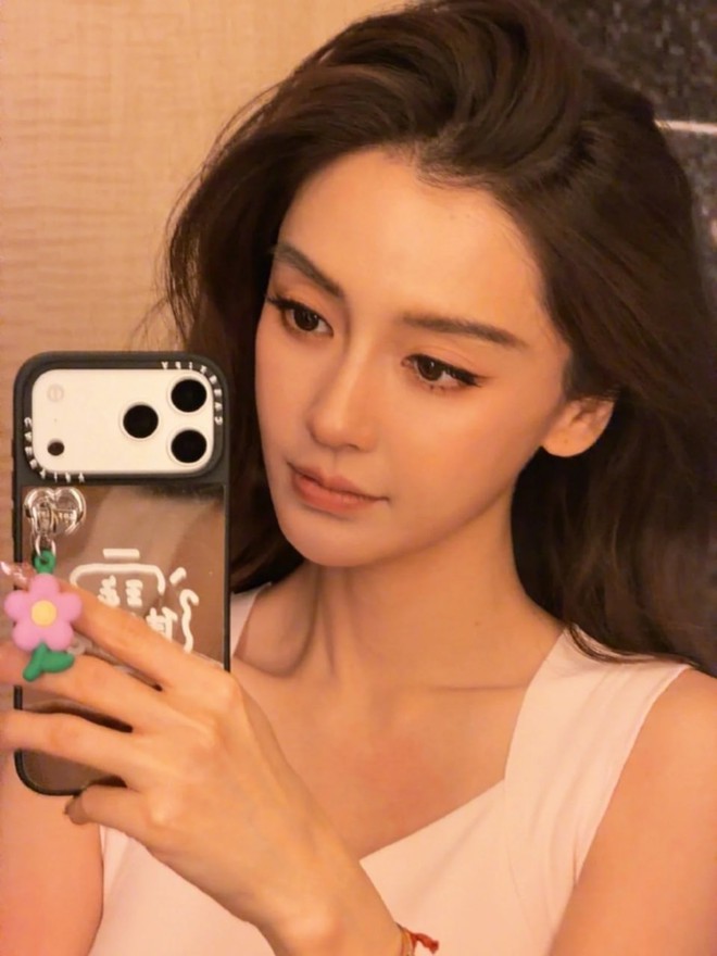 Angelababy năm 17 tuổi đã mang số phận đại minh tinh- Ảnh 15.