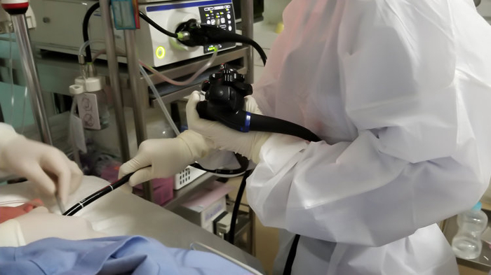 5 người đàn ông cùng mắc ung thư ruột, 7 tháng sau tái khám khiến bác sĩ ngỡ ngàng: 