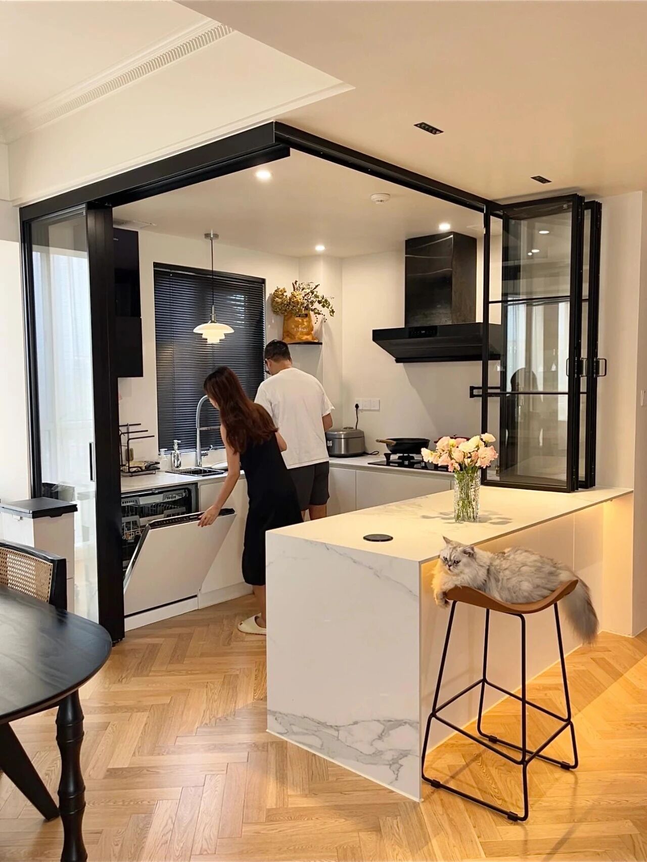 Chuyển v&agrave;o nh&agrave; mới t&ocirc;i mới s&aacute;ng mắt ra: 5 thiết bị tưởng &ldquo;xa xỉ&rdquo; nhưng h&oacute;a ra đ&aacute;ng mua từ&hellip; đời n&agrave;o &ndash; bỏ qua l&agrave; tự l&agrave;m khổ ch&iacute;nh m&igrave;nh! - Ảnh 8.