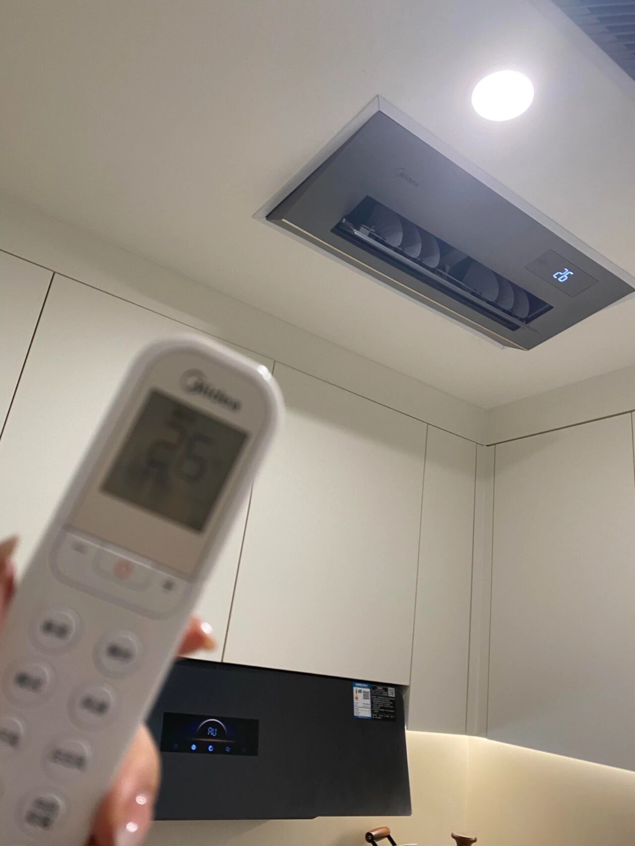 Chuyển v&agrave;o nh&agrave; mới t&ocirc;i mới s&aacute;ng mắt ra: 5 thiết bị tưởng &ldquo;xa xỉ&rdquo; nhưng h&oacute;a ra đ&aacute;ng mua từ&hellip; đời n&agrave;o &ndash; bỏ qua l&agrave; tự l&agrave;m khổ ch&iacute;nh m&igrave;nh! - Ảnh 3.